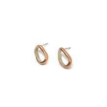 Load image into Gallery viewer, Curves01 | Earrings
