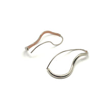 Load image into Gallery viewer, Curves03 | Earrings
