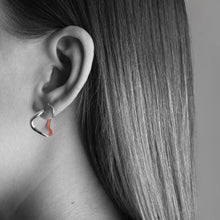 Load image into Gallery viewer, Curves06 | Earrings
